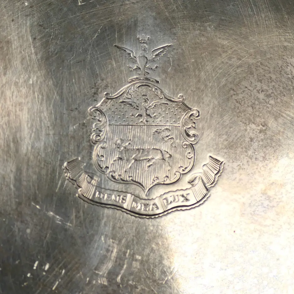 A Victorian Irish silver waiter, Image 1++