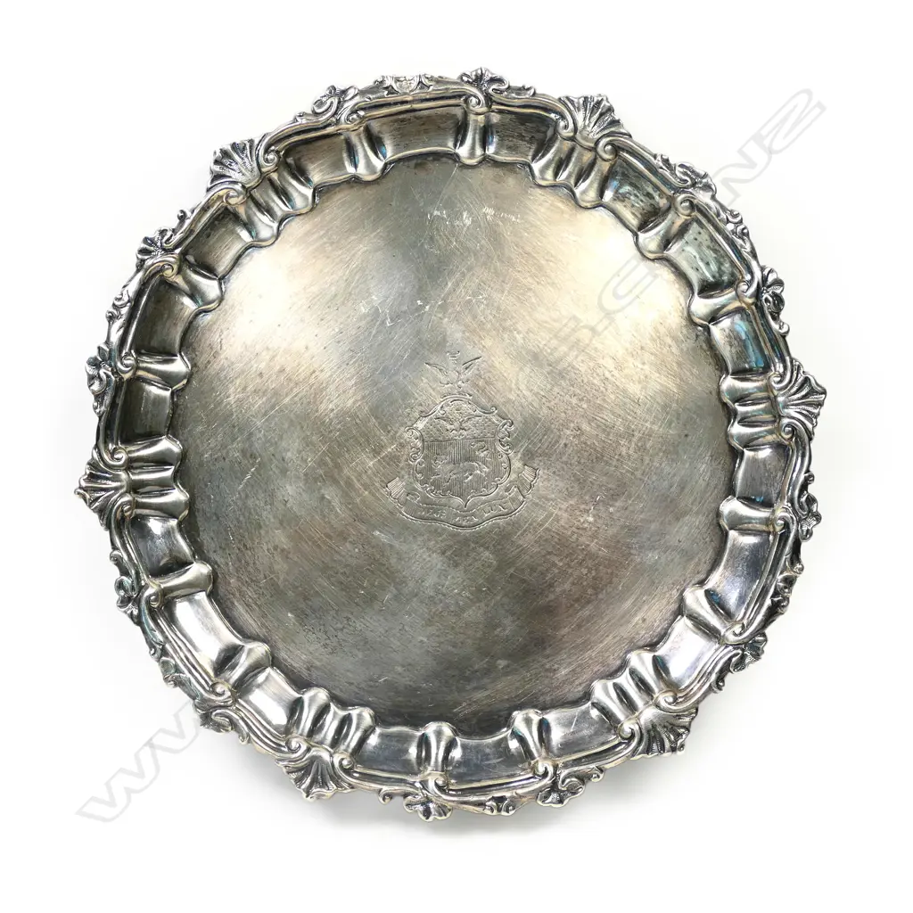 A Victorian Irish silver waiter, Image 1++