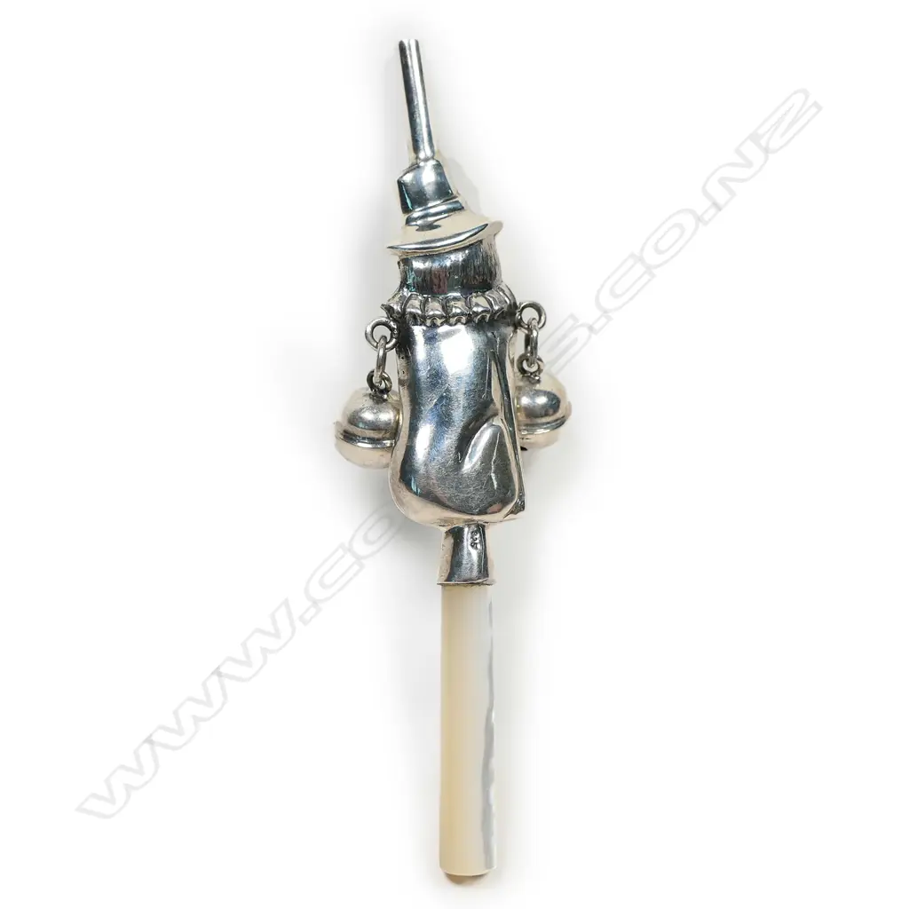 A silver and mother of pearl baby rattle, Image 1++