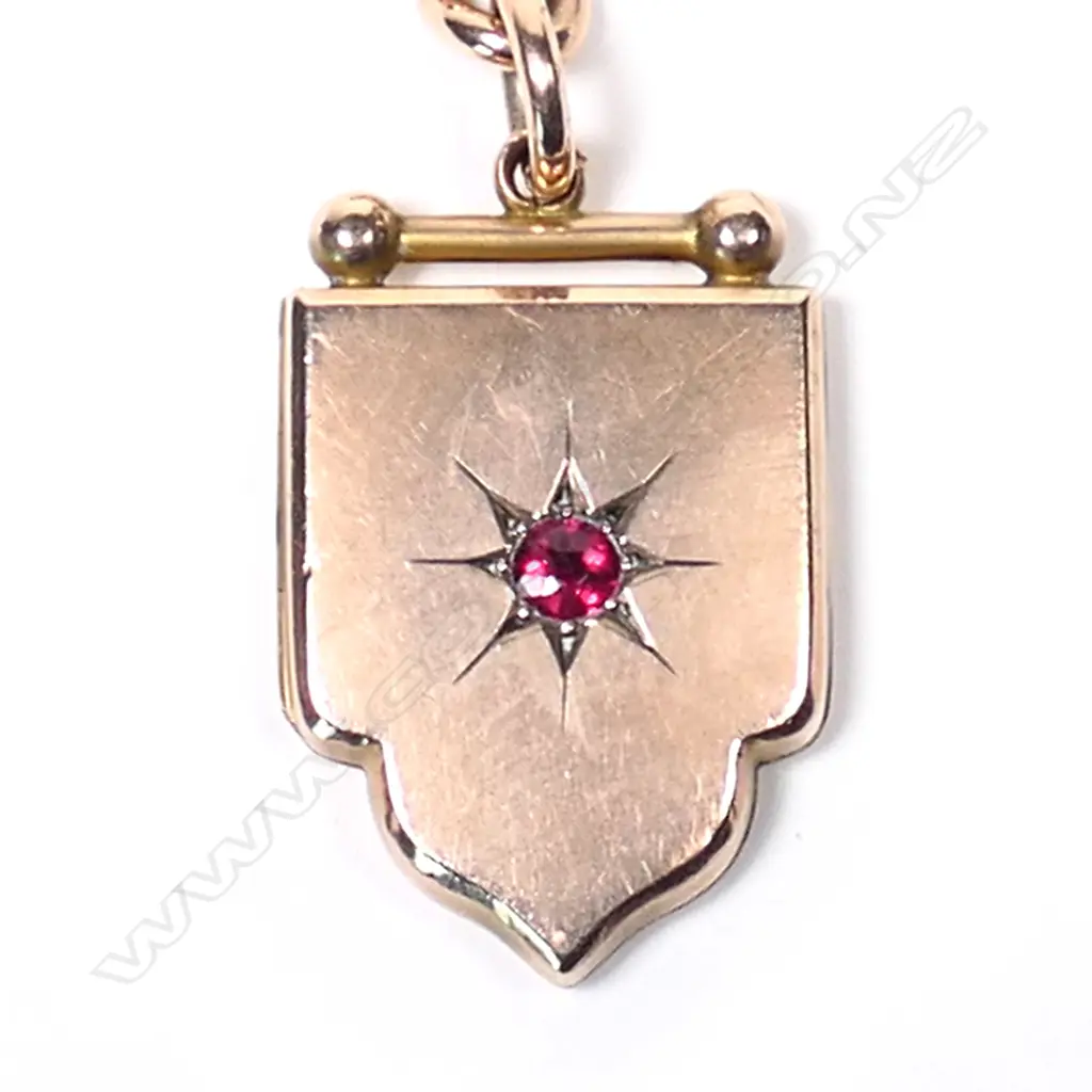 An Edwardian 9ct rose gold fob chain and locket, Image 1++