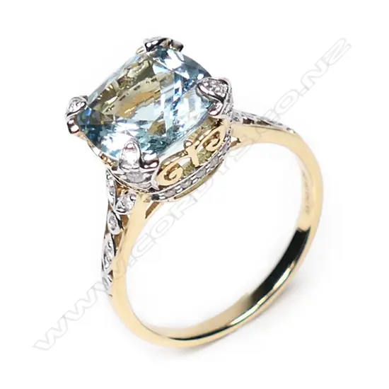 A 14ct gold, aquamarine and diamond cocktail ring,