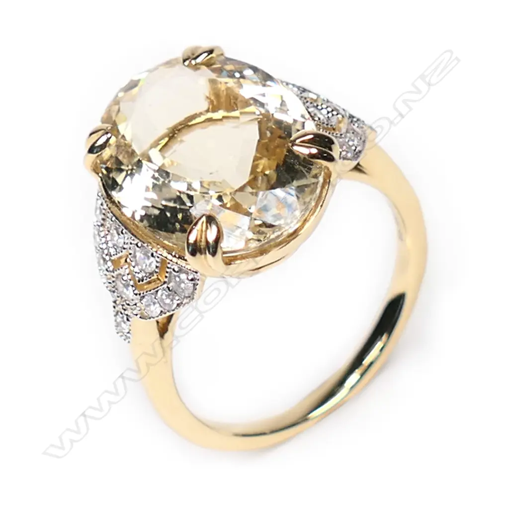 A 14ct gold heliodor and diamond cocktail ring, Image 1++