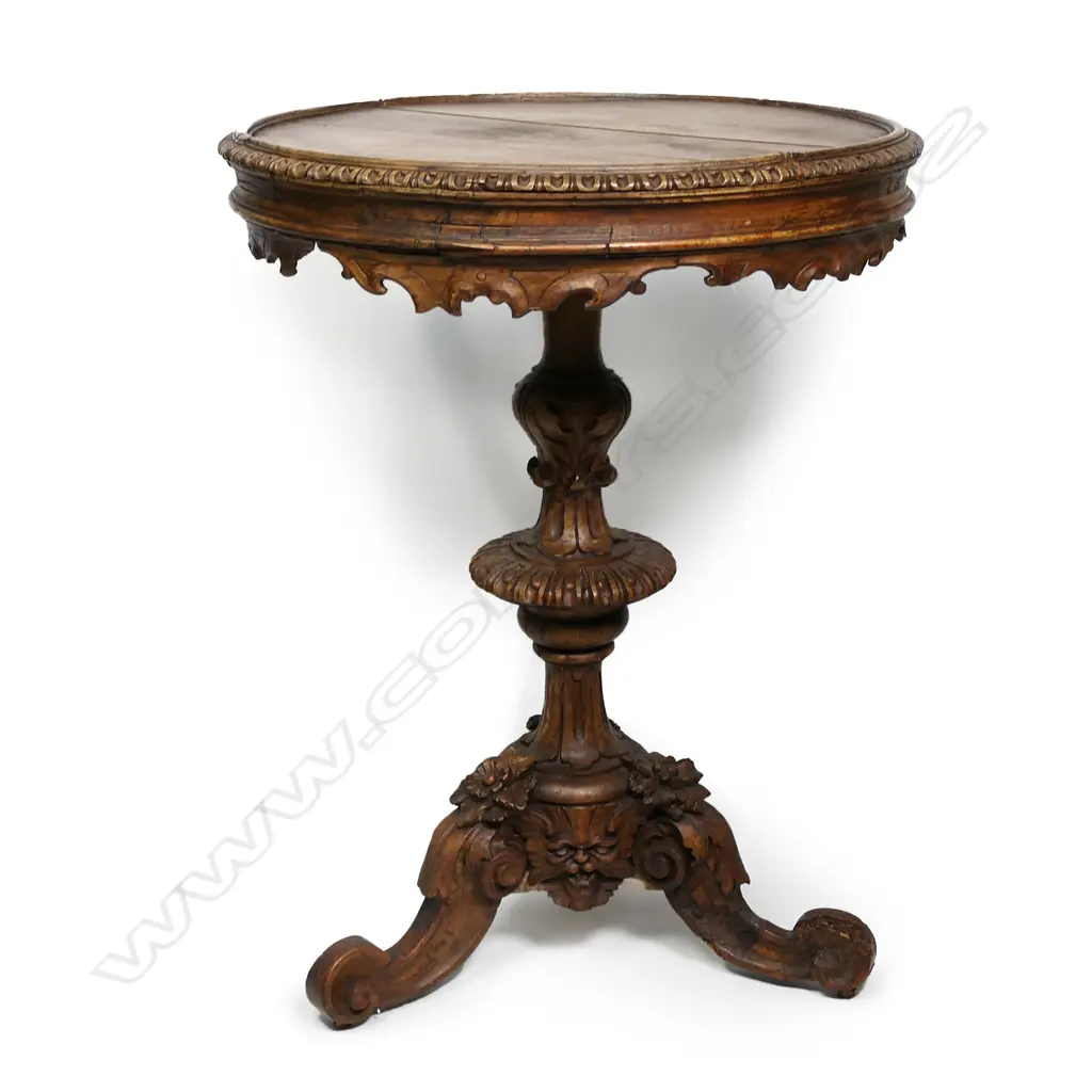 A 19thC French fruitwood wine table, Image 1++