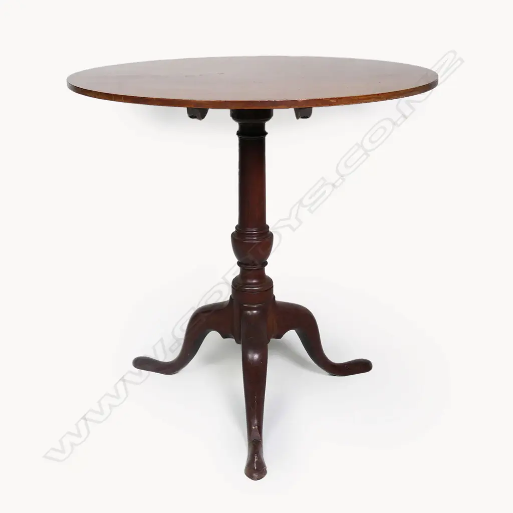 A 19thC mahogany wine table, Image 1++