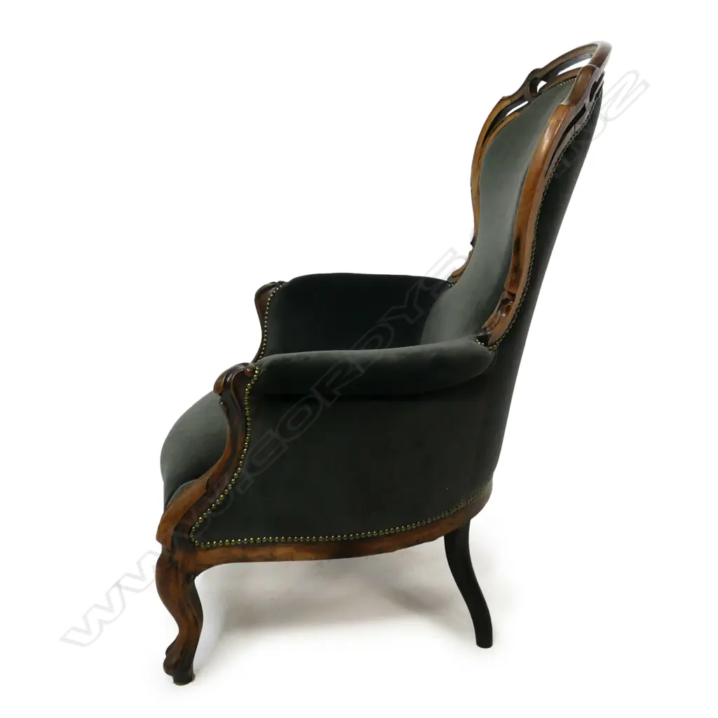 A pair of quality rosewood framed armchairs in the French style, Image 1++