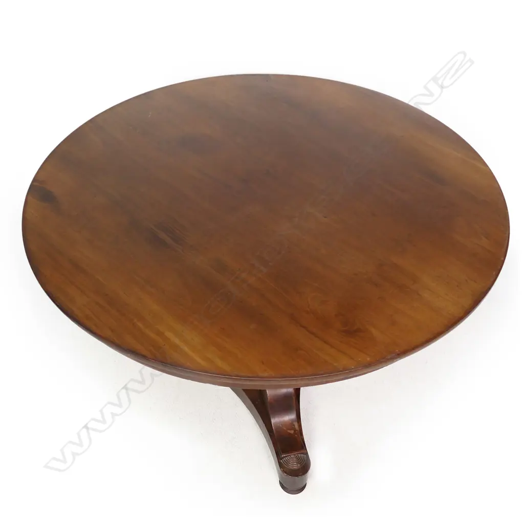 A 19thC Biedermeier mahogany centre table, Image 1++