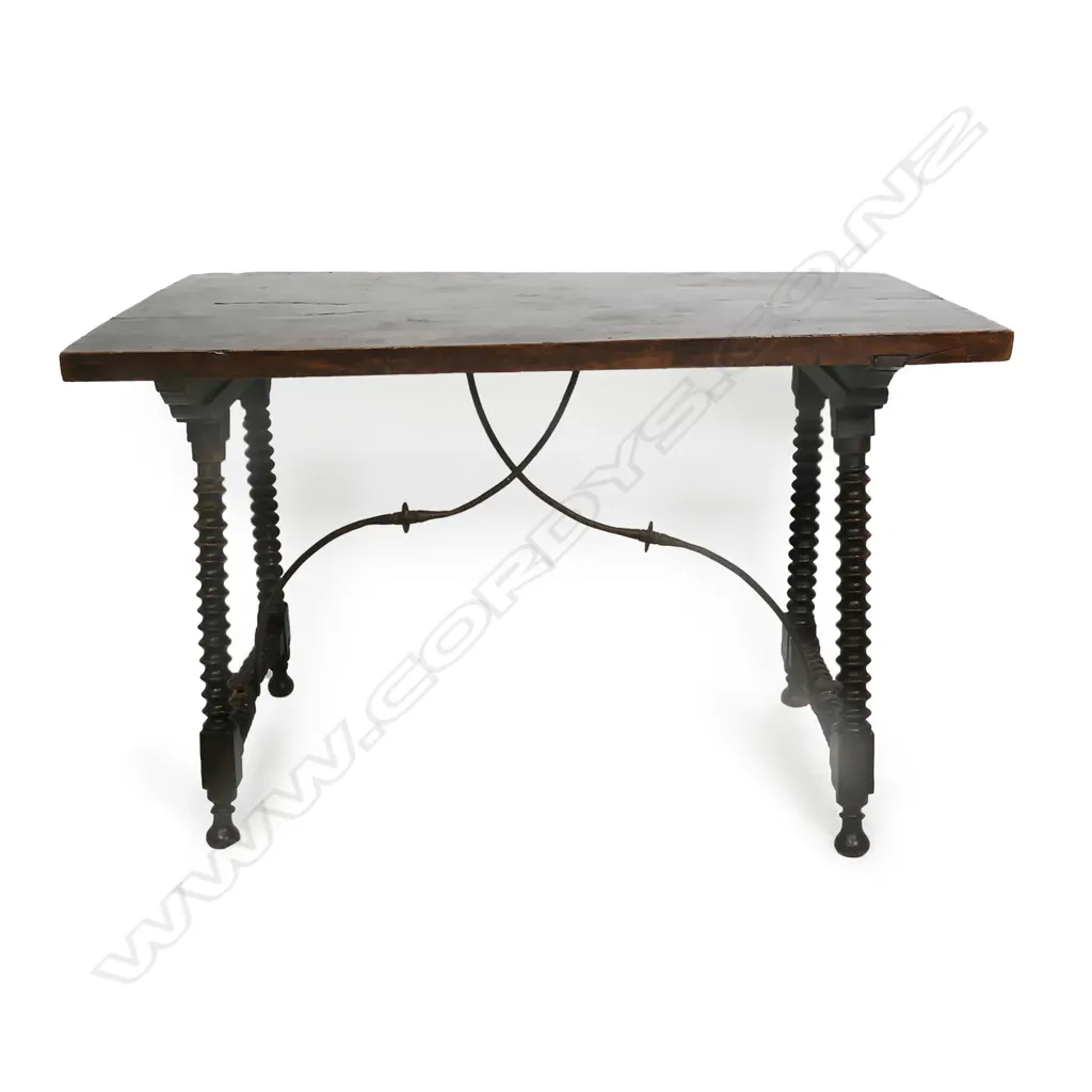 An 18thC Spanish table, Image 1++