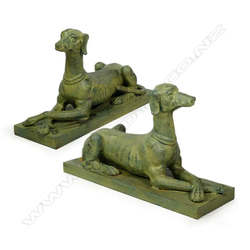 A pair of cast iron greyhounds, Image 1++