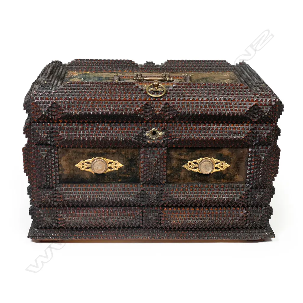 A late 19thC tramp art carved musical jewel box, Image 1++