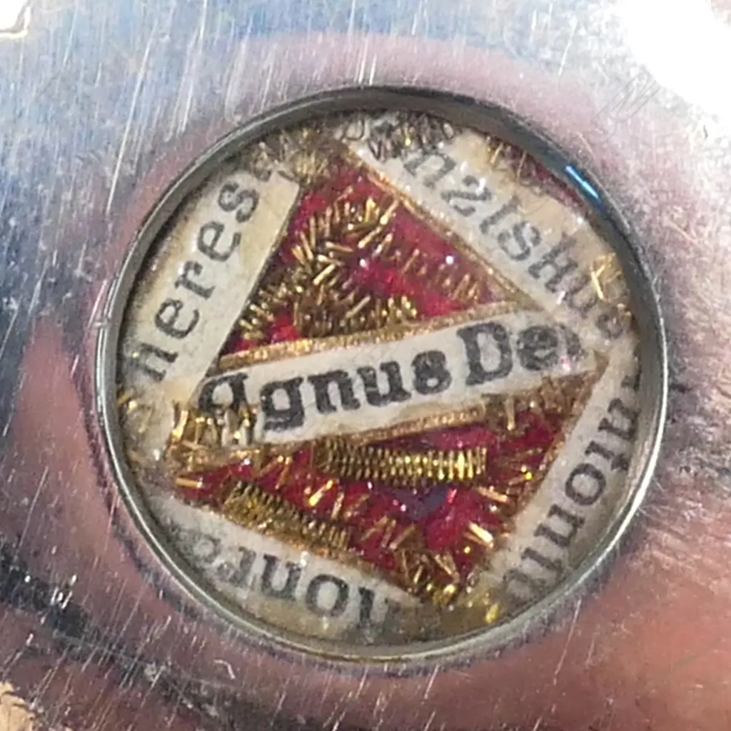 A vintage metal and wood pilgrim's crucifix, Image 1++