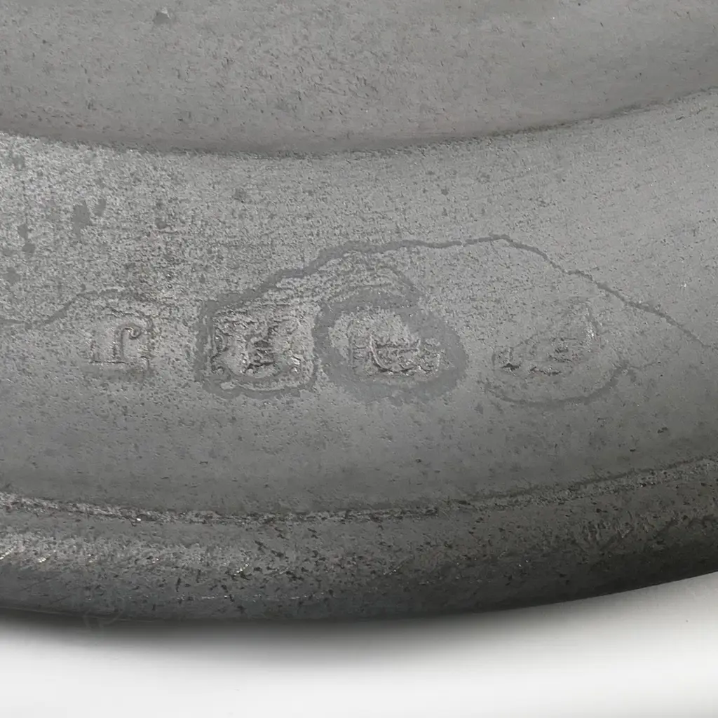 Nine 19thC pewter pieces, Image 1++