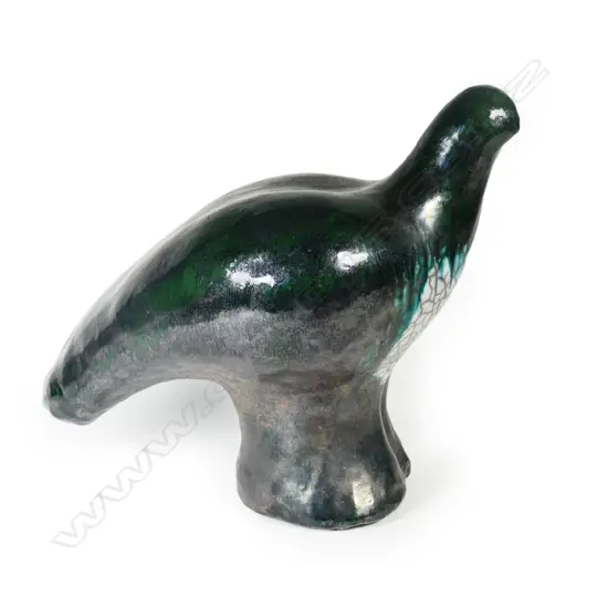 A large pottery keruru,