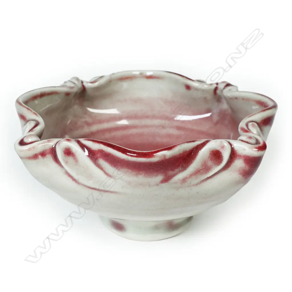 Mirek Smisek (Te Horo) red glazed bowl 'Gateway into the World', Image 1++