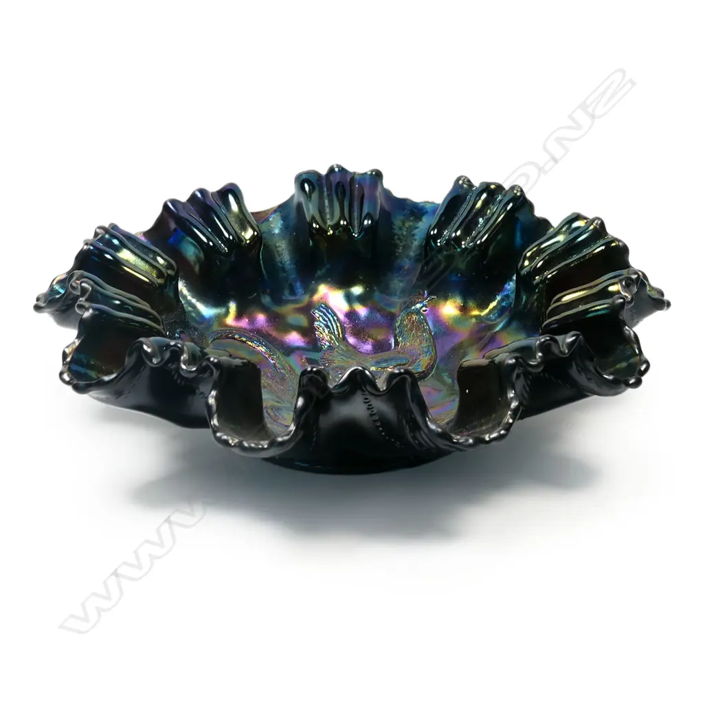 A Dugan purple carnival glass bowl, Image 1++