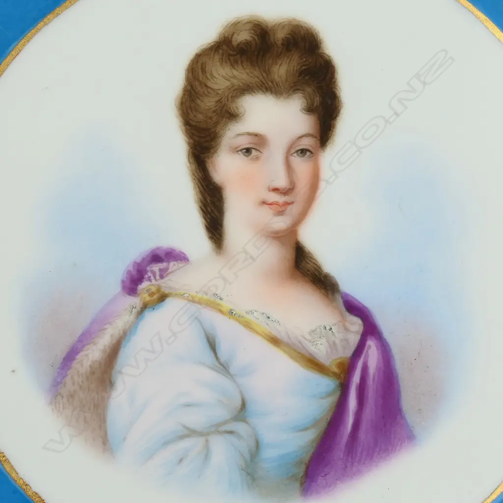 A pair of 19thC Limoges portrait plates, Image 1++