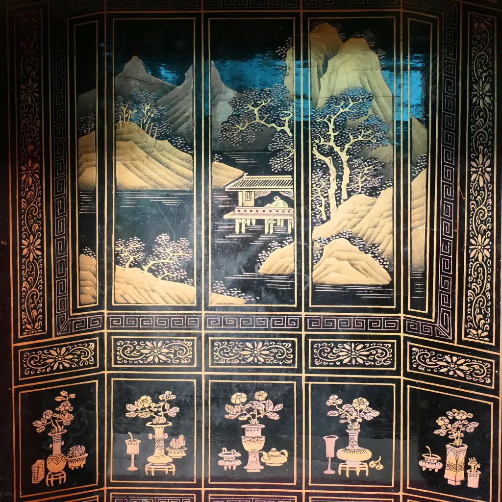 A Japanese Meiji black lacquer and gilt Buddhist house shrine cabinet Image 1++