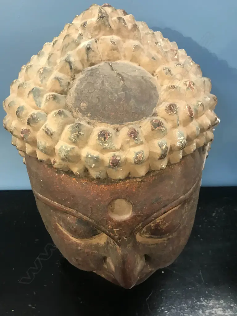 A large old Buddha head Image 1++