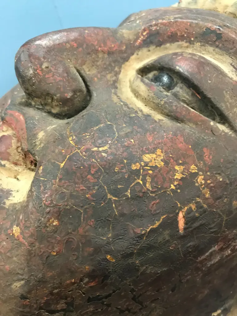 A large old Buddha head Image 1++