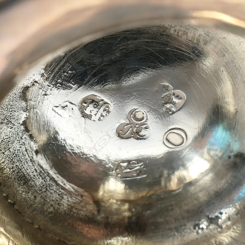 A George II silver loving cup, Image 1++