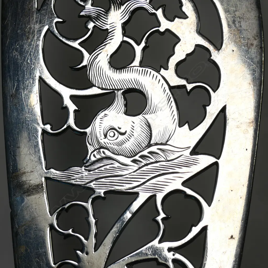 An Irish silver fish server, Image 1++