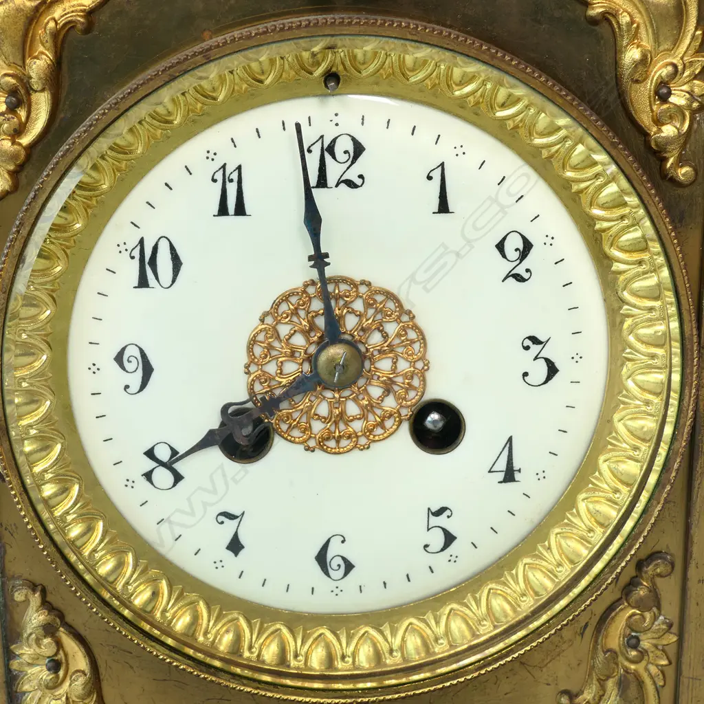 19THC FRENCH BRASS ORMOLU MANTEL CLOCK, H. 450mm Image 1++