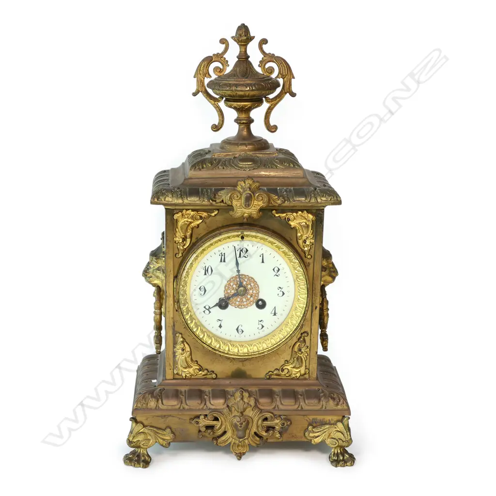 19THC FRENCH BRASS ORMOLU MANTEL CLOCK, H. 450mm Image 1++