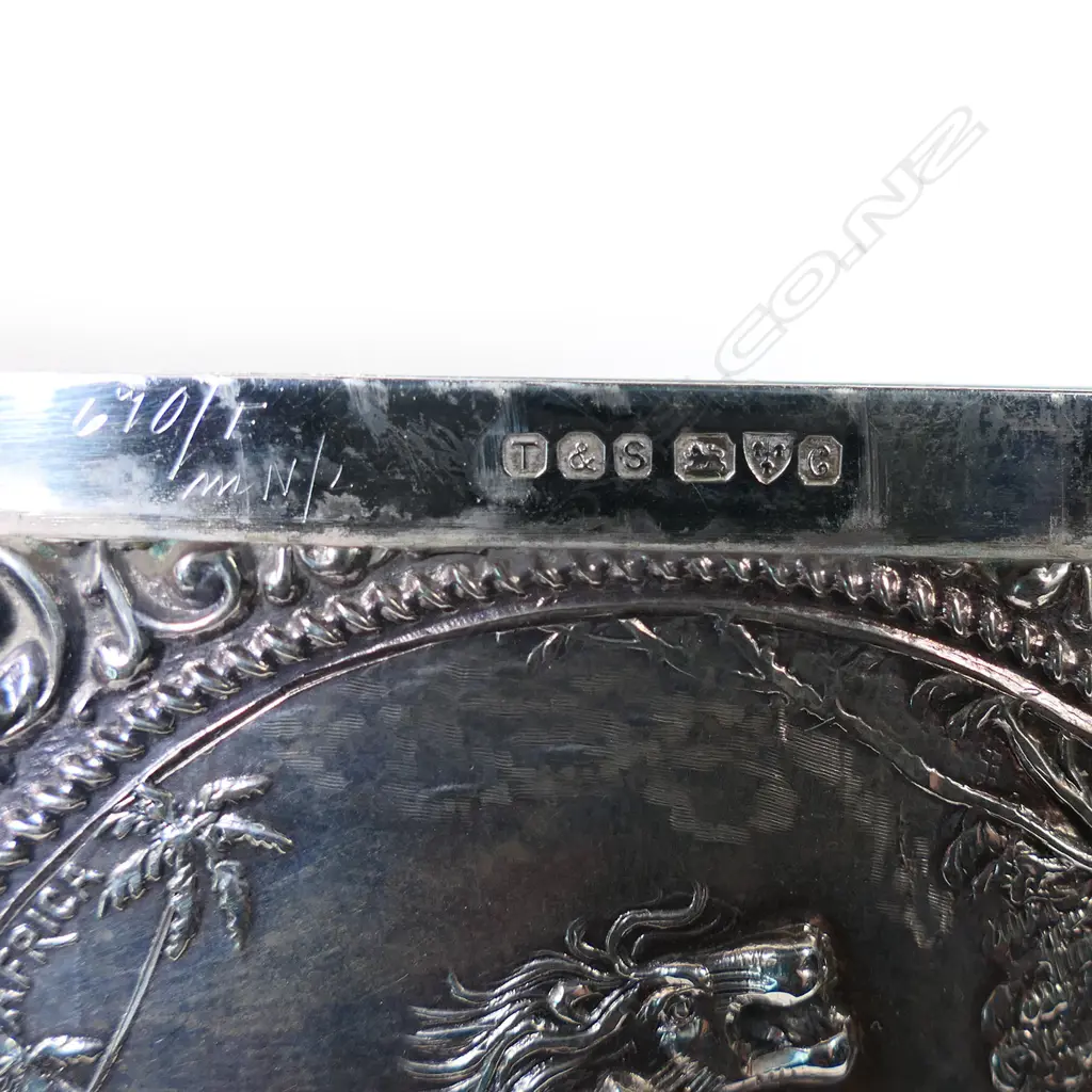 An Edwardian silver fancy lion fight card case, Image 1++