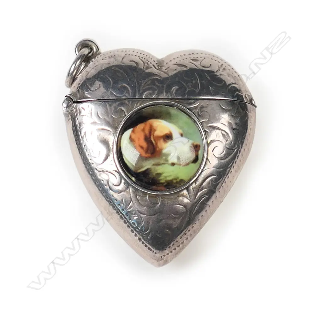 An Edwardian silver and enamel vesta case, Image 1++