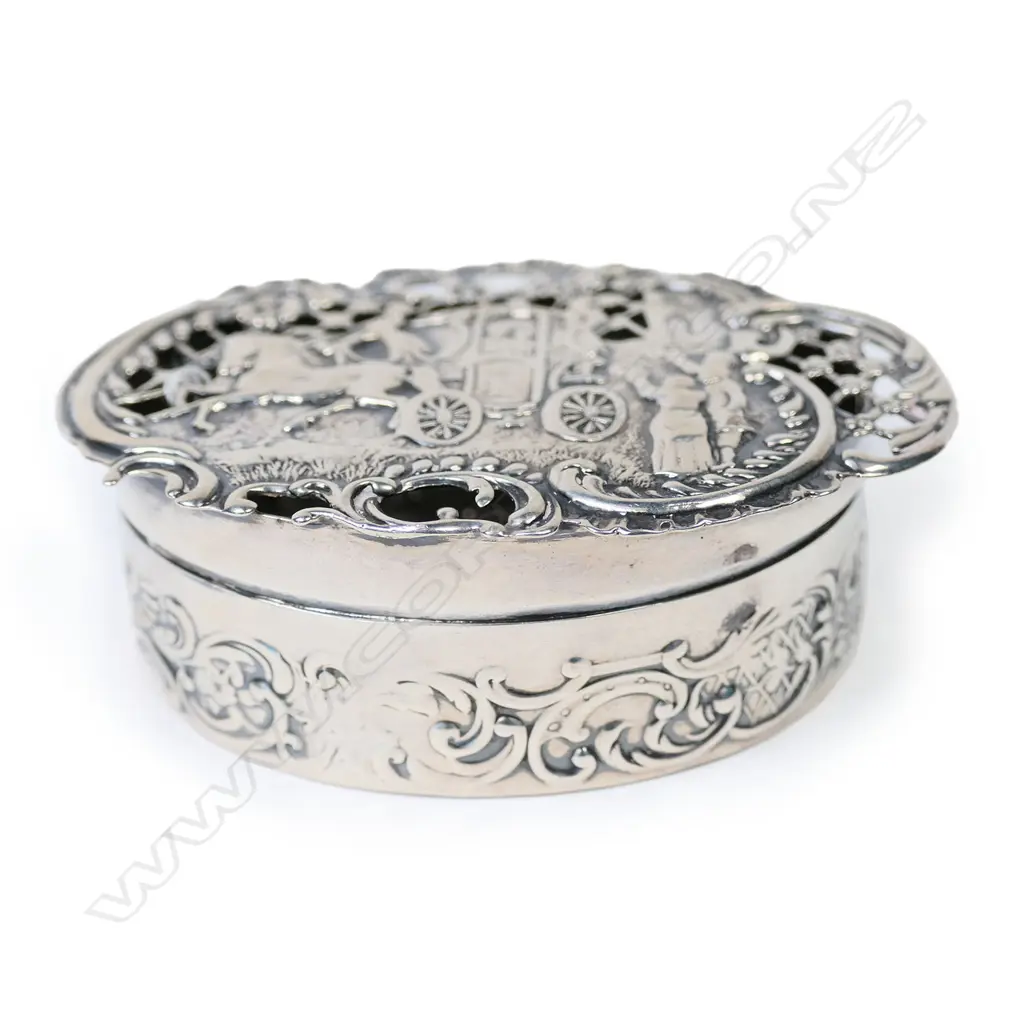 An Edwardian silver pot pouri box, Image 1++