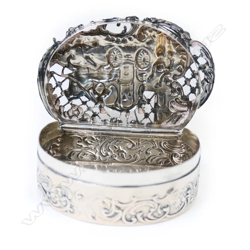 An Edwardian silver pot pouri box, Image 1++