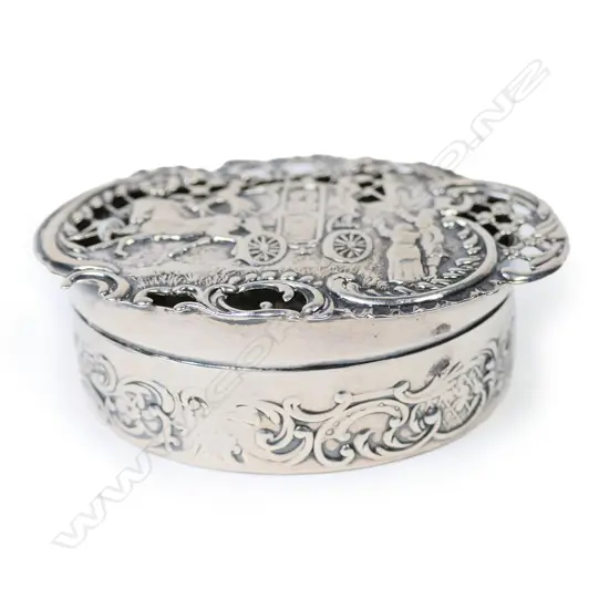 An Edwardian silver pot pouri box,