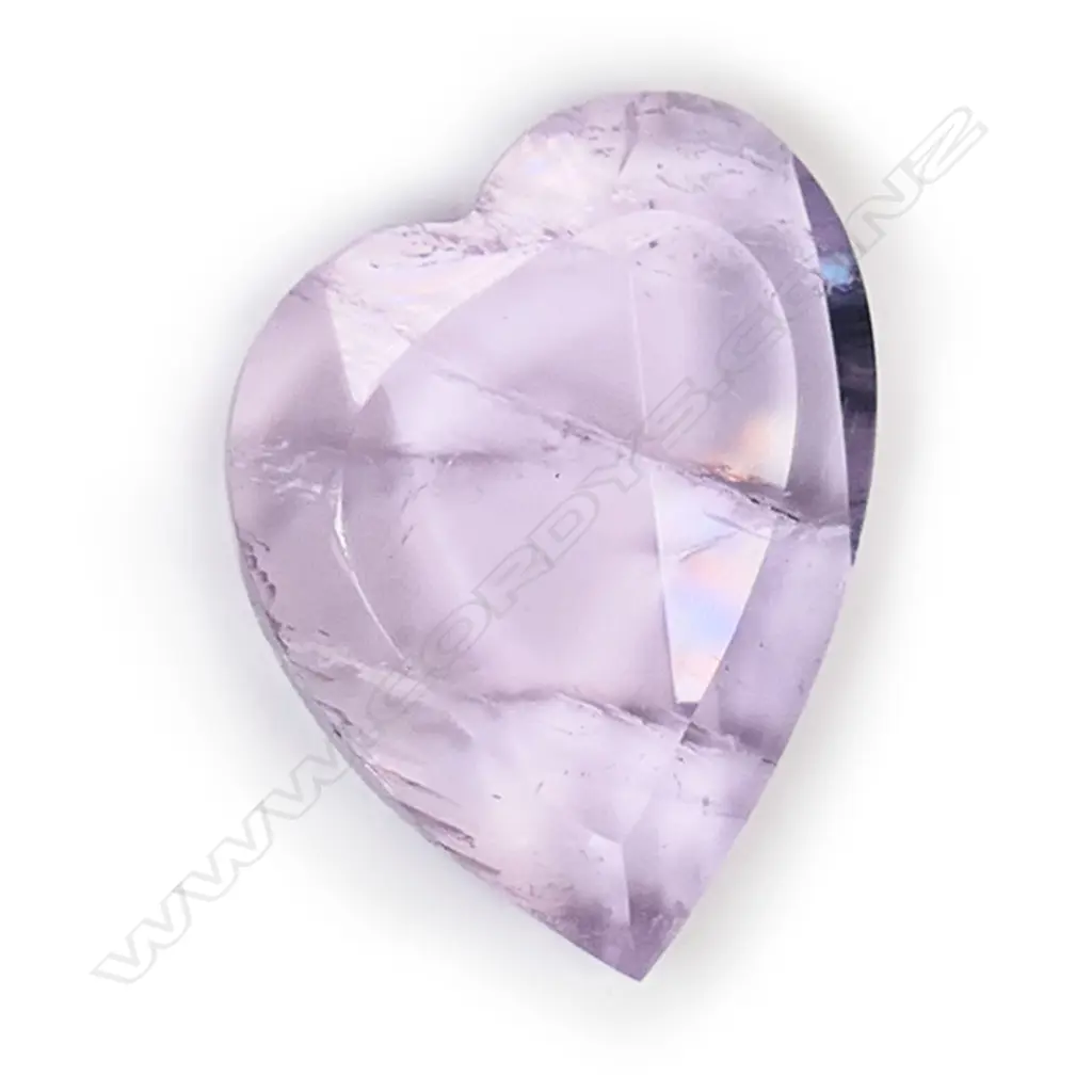 A 42.89ct heart shaped rose quartz unset gemstone, Image 1++