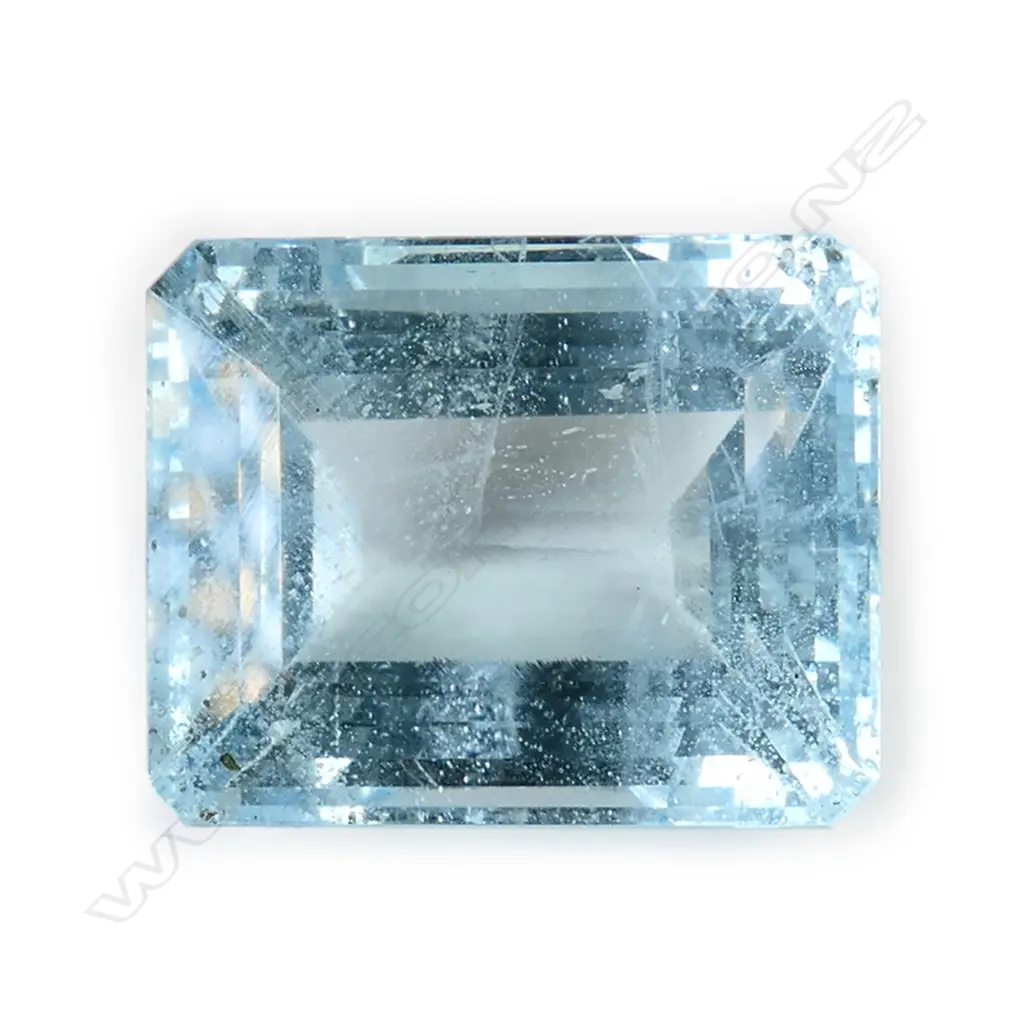 A natural aquamarine loose gemstone, Image 1++