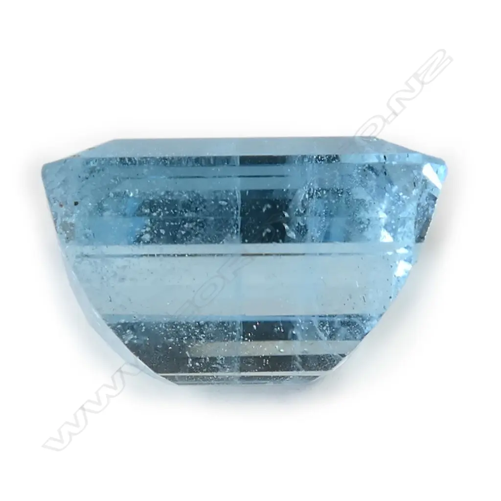 A natural aquamarine loose gemstone, Image 1++