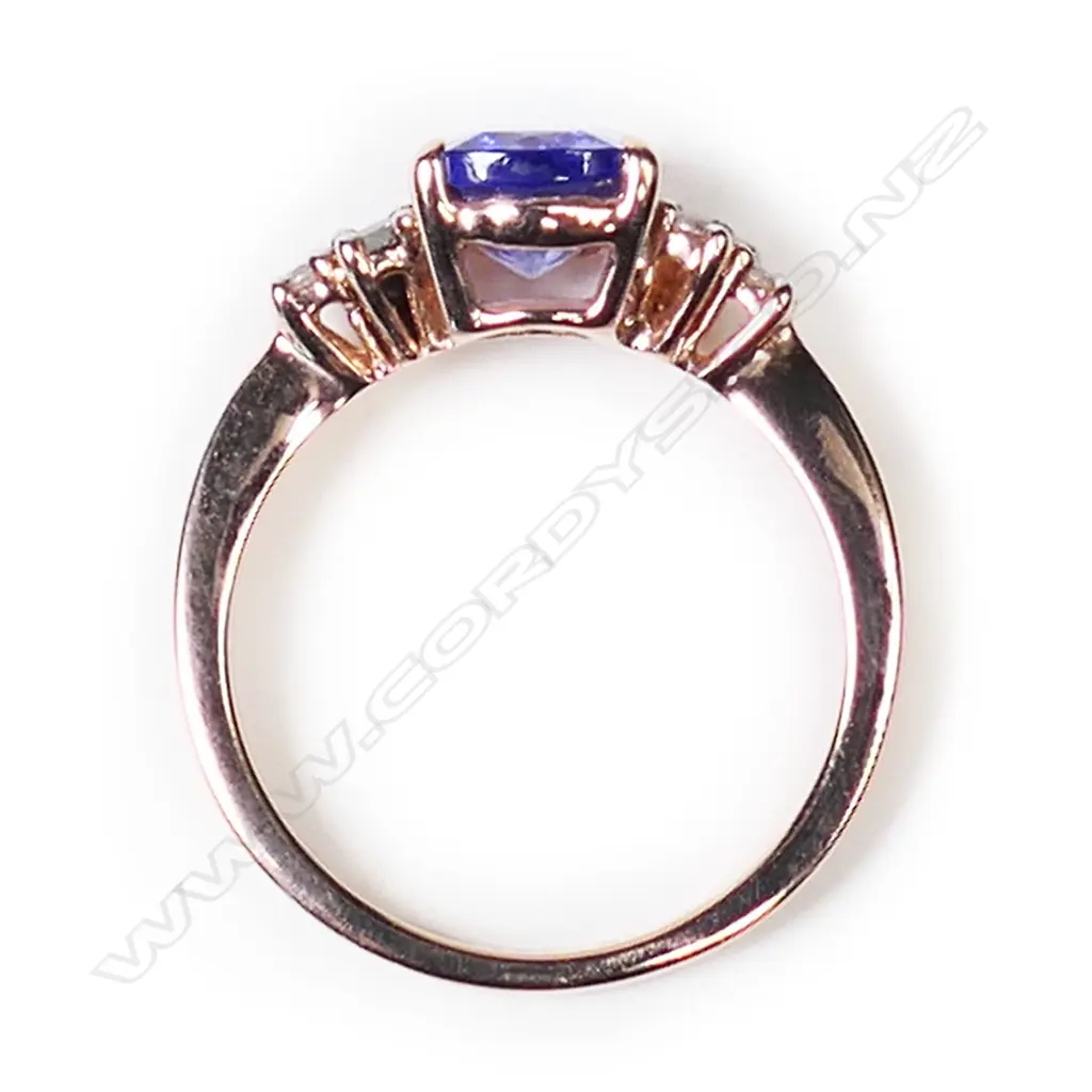 A 14ct rose gold, tanzanite and diamond ring, Image 1++