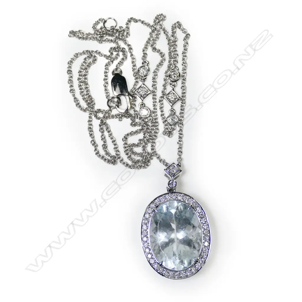 A 14ct white gold, aquamarine and diamond necklace, Image 1++