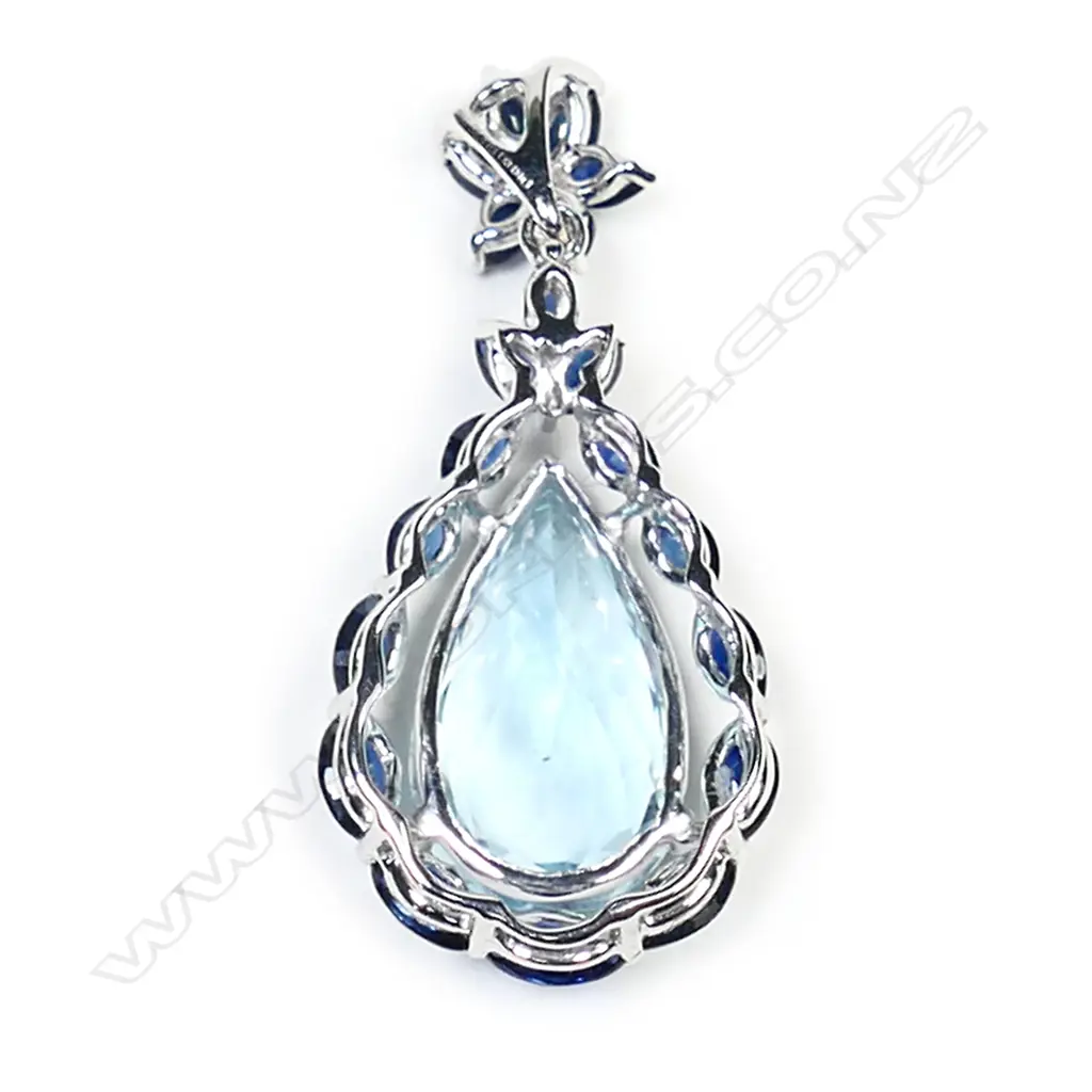 A 14ct white gold, aquamarine, sapphire and diamond pendant, Image 1++