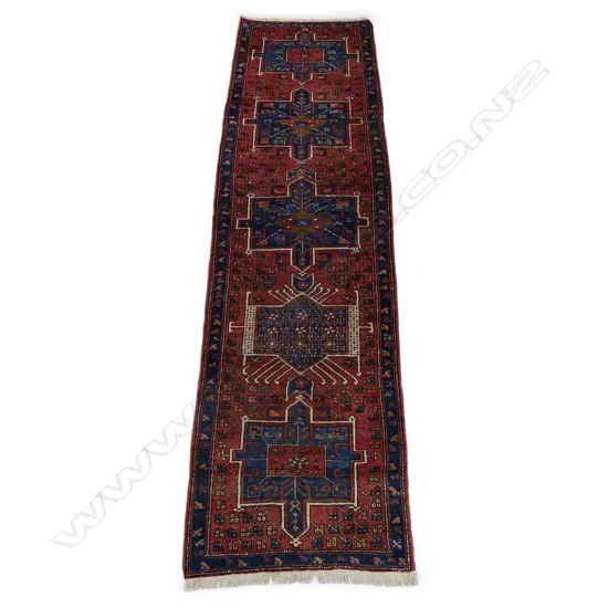 A North West Iranian Hamadan area runner,