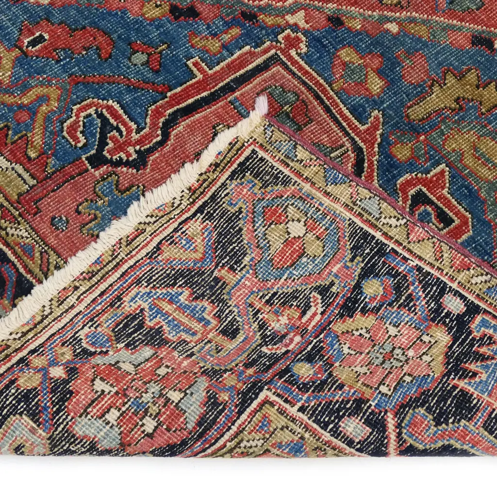 A fine Heriz hand knotted wool carpet, Image 1++