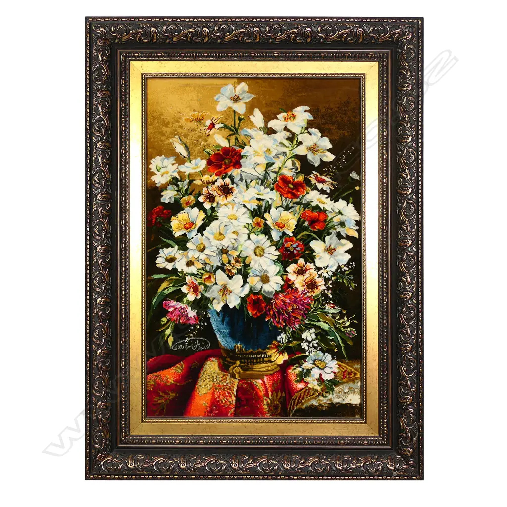 A very finely hand knotted silk picture rug, Image 1++