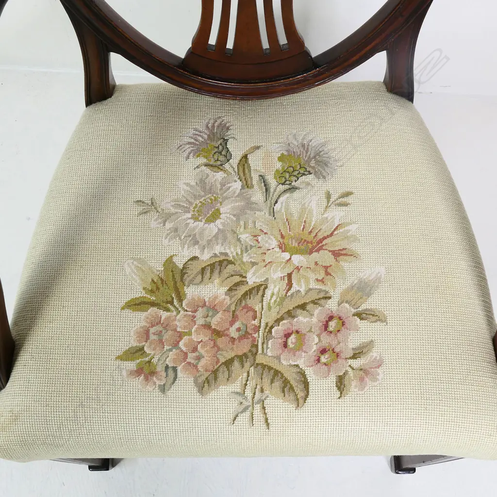 A pair of 19th Century mahogany Sheraton style carver chairs, Image 1++