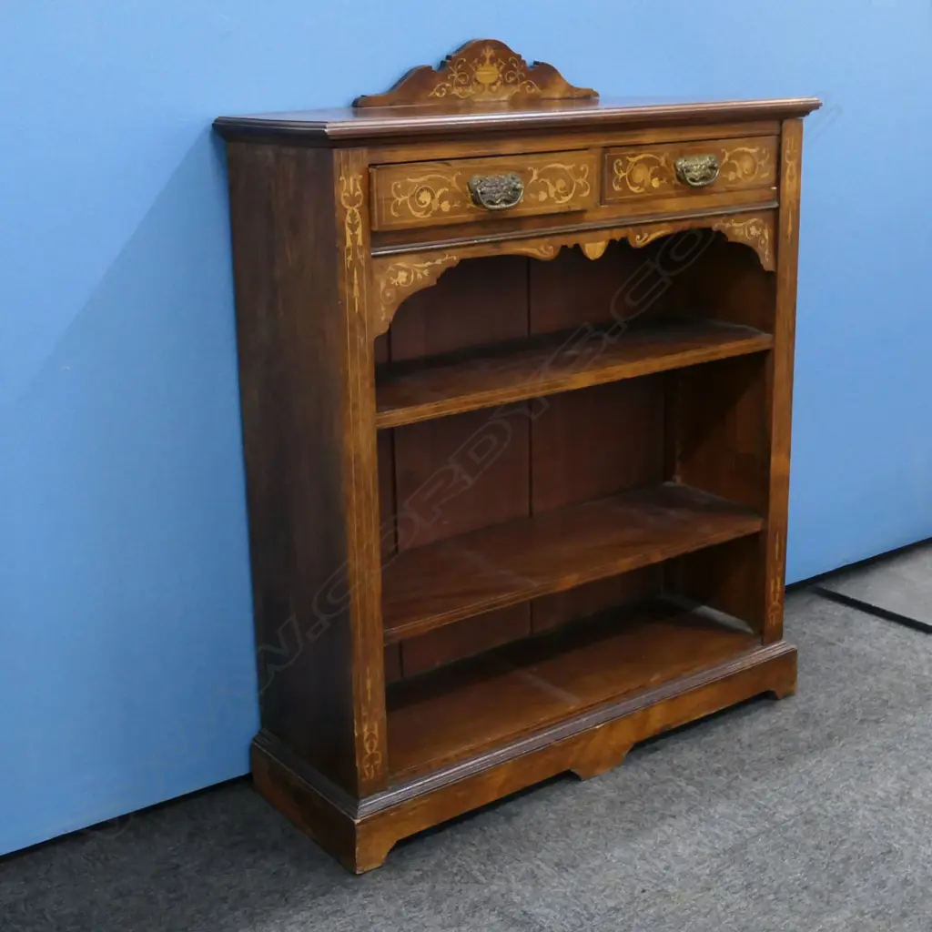 An Edwardian Sheraton revival rosewood bookcase, Image 1++