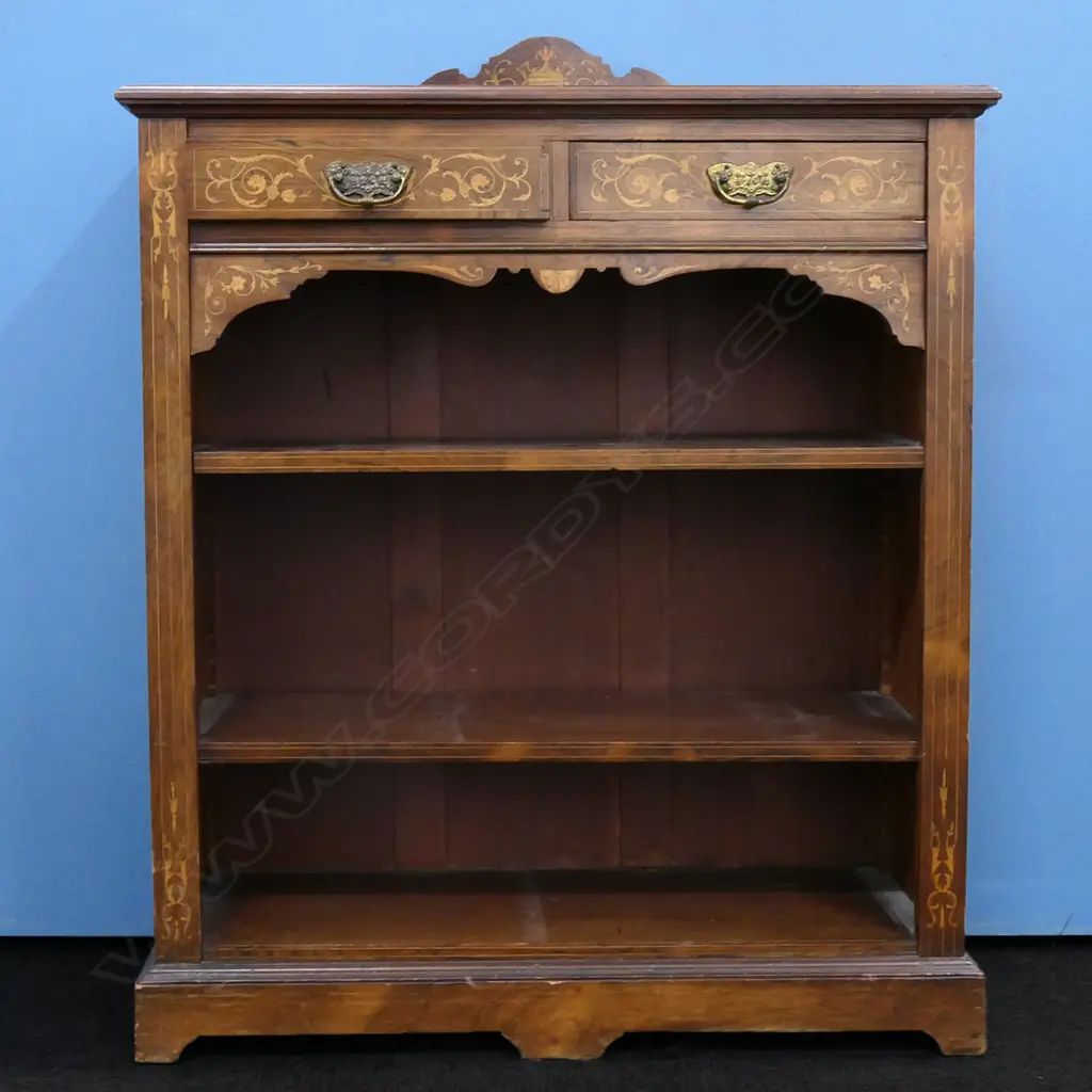An Edwardian Sheraton revival rosewood bookcase, Image 1++