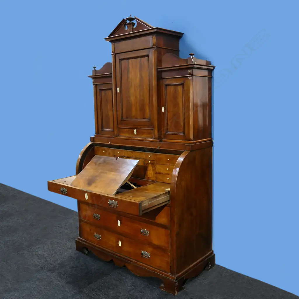 A 19thC oak and mahogany cabinet on secretaire chest, Image 1++