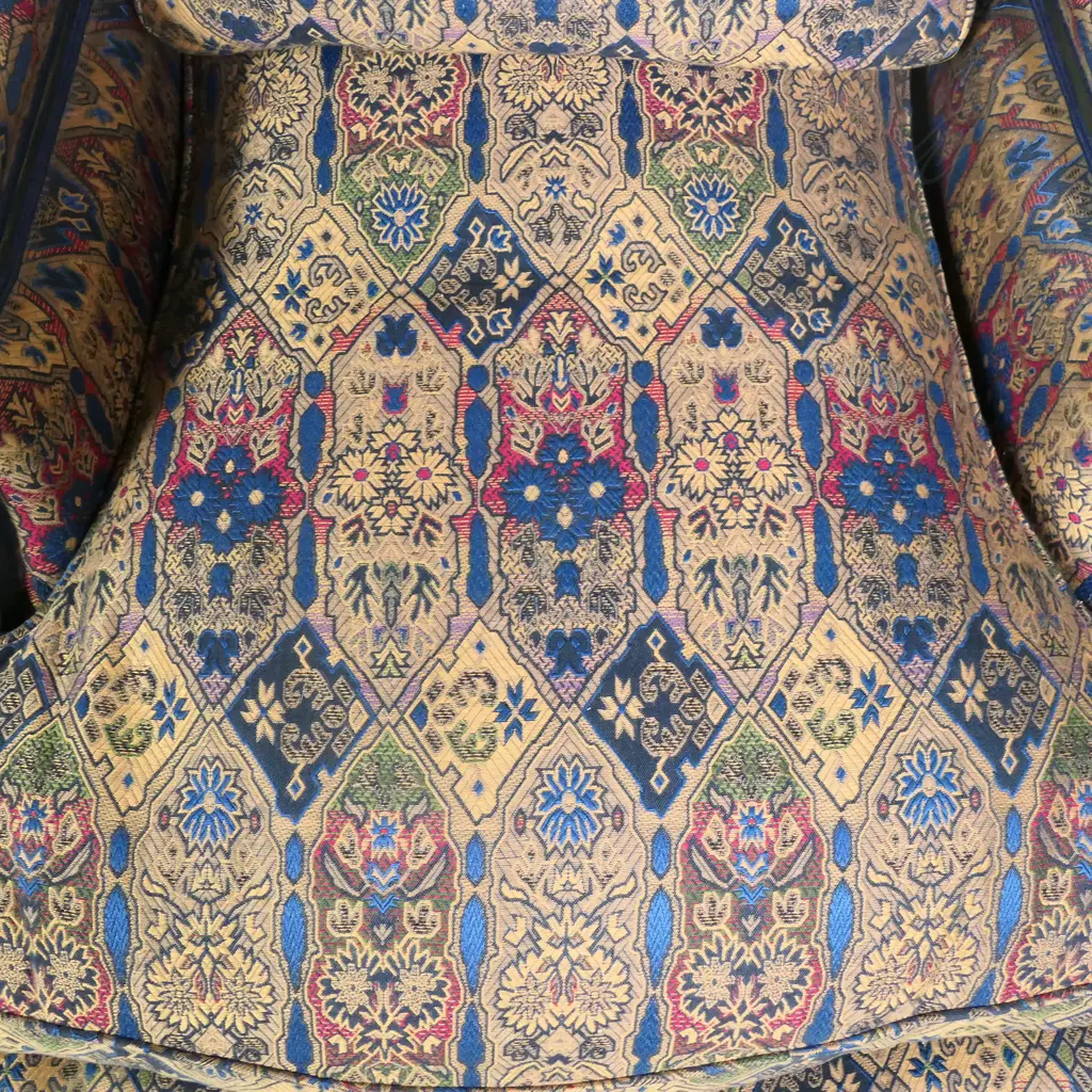 A pair of French style bergère armchairs, Image 1++