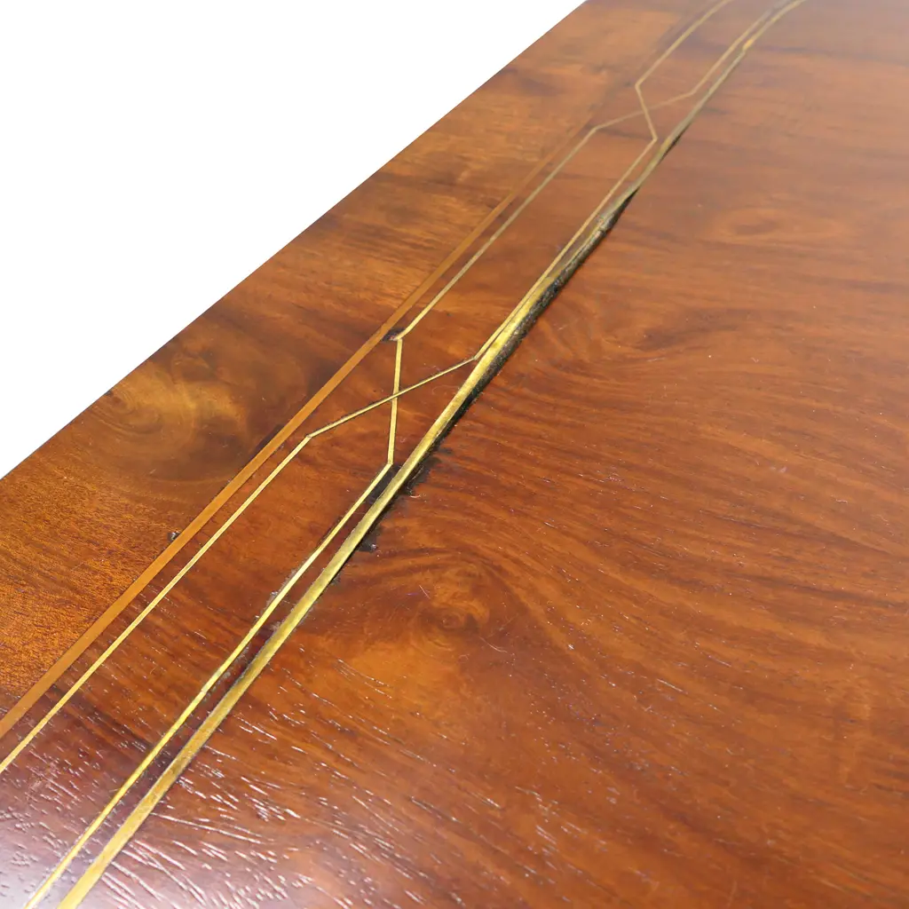 A quality Regency flame mahogany pedestal breakfast table, Image 1++