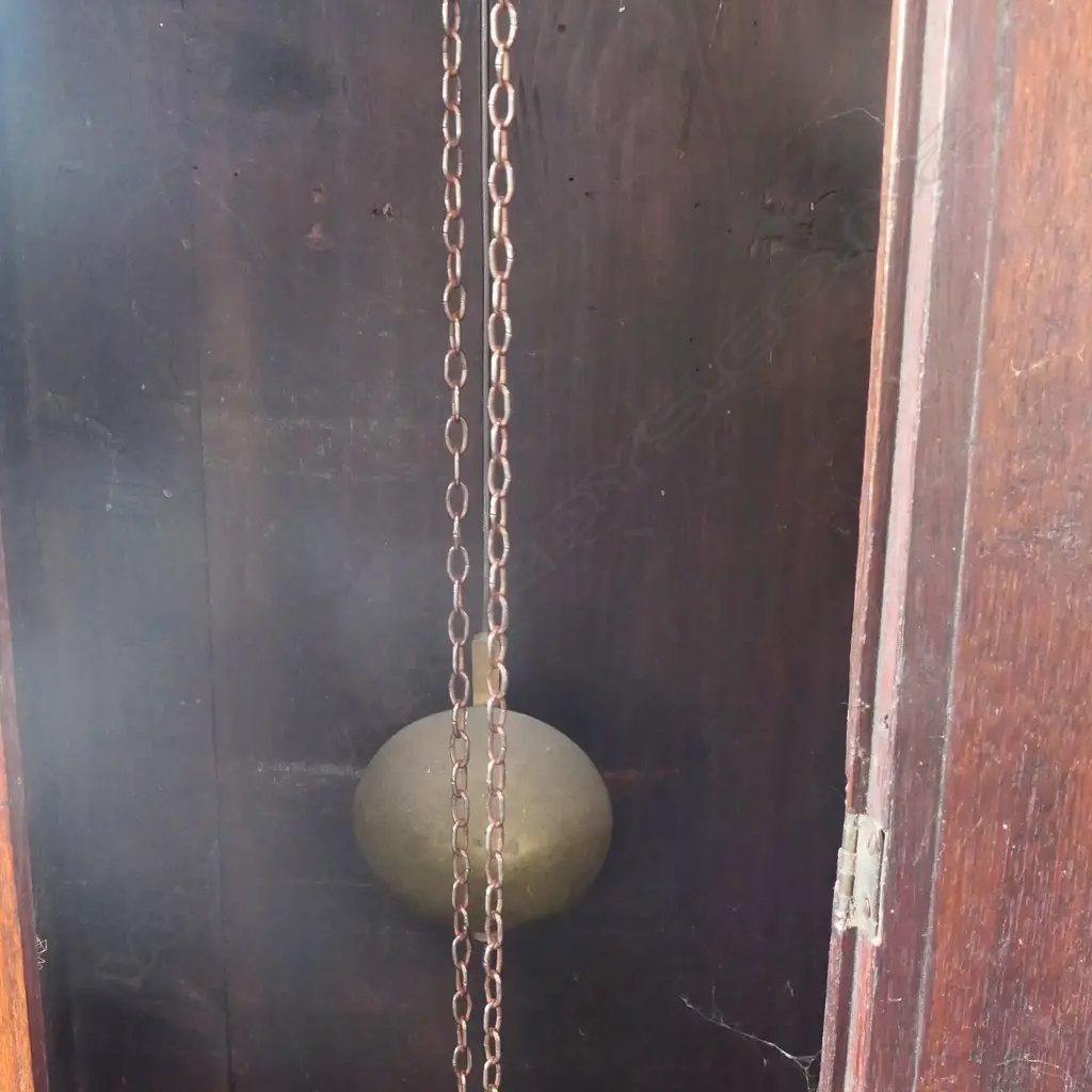 A mid 18thC thirty-hour, oak long case clock, Image 1++