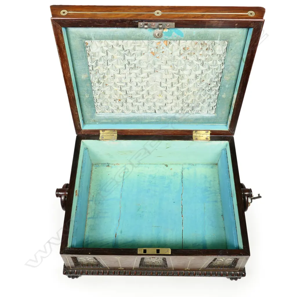 A Victorian rosewood and mother-of-pearl inlaid jewel casket, Image 1++