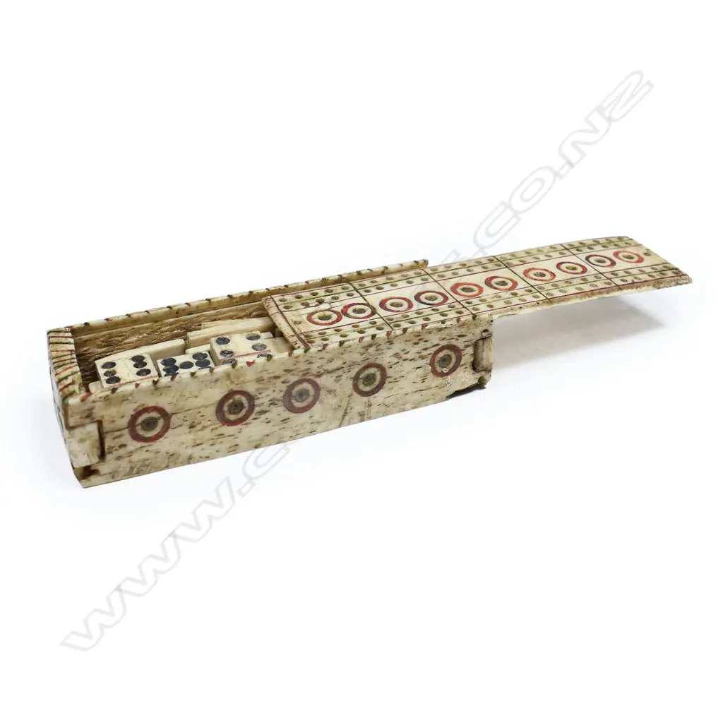 A late 19th Century Napoleonic prisoner-of-war hand carved set of dominos, Image 1++