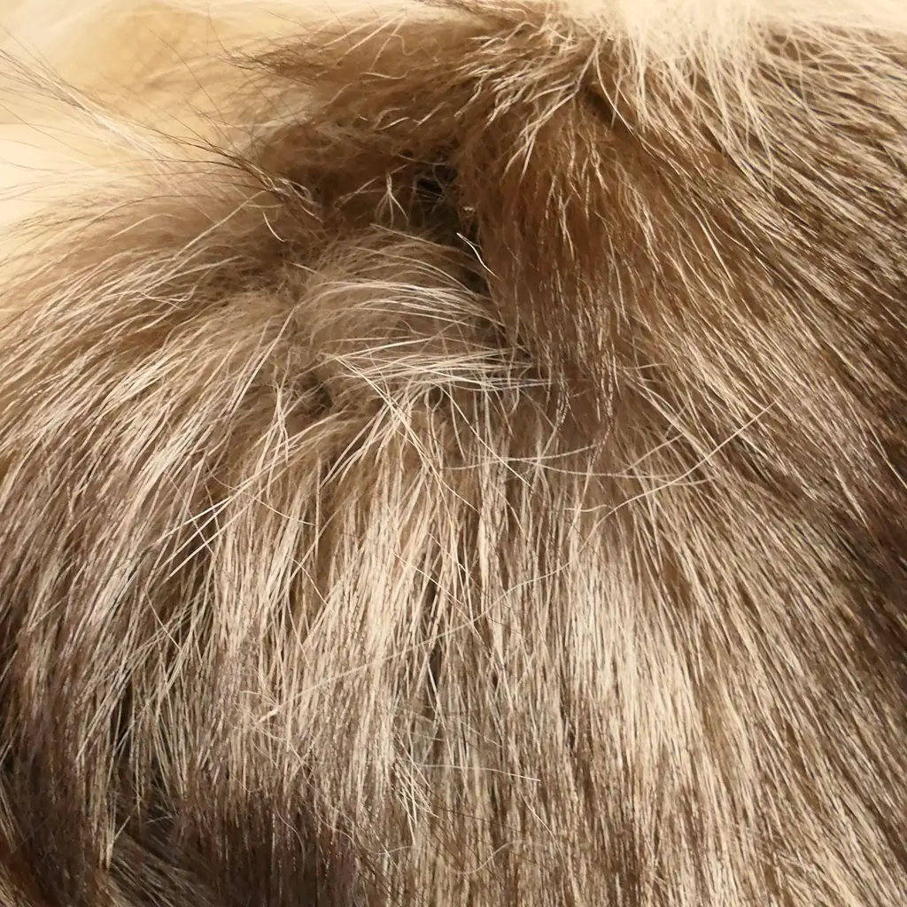 A luxurious fox fur coat, Image 1++